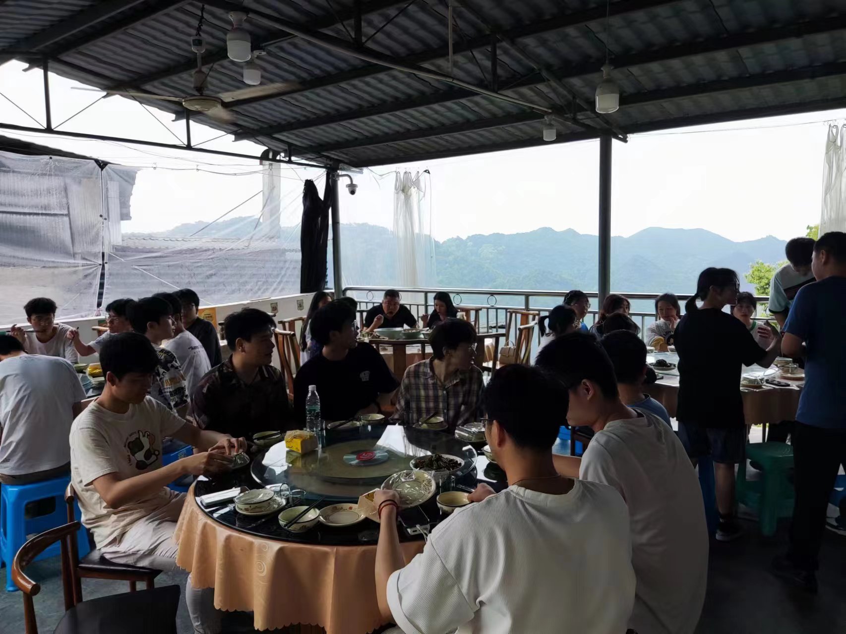 团队春游活动圆满举行